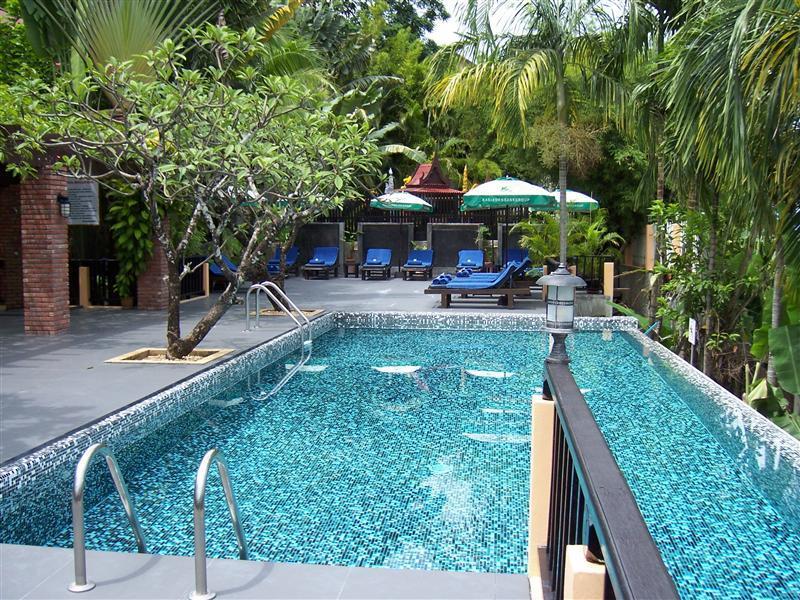 Patong Cottage Resort Exteriör bild
