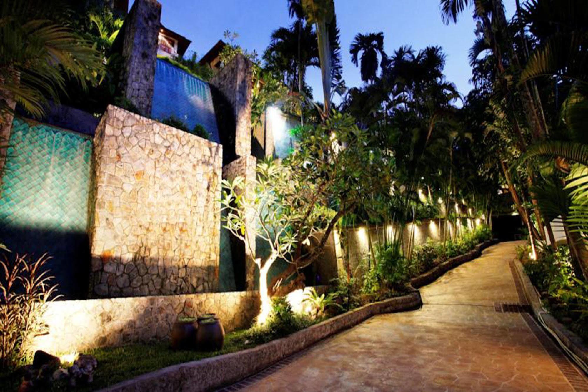 Patong Cottage Resort Exteriör bild